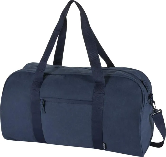 Sporta soma Recanvas Duffel | Watermelon SIA. Sporta soma Recanvas Duffel sporta zāles garderobē.