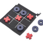 Spēle - krustiņi un nullītes